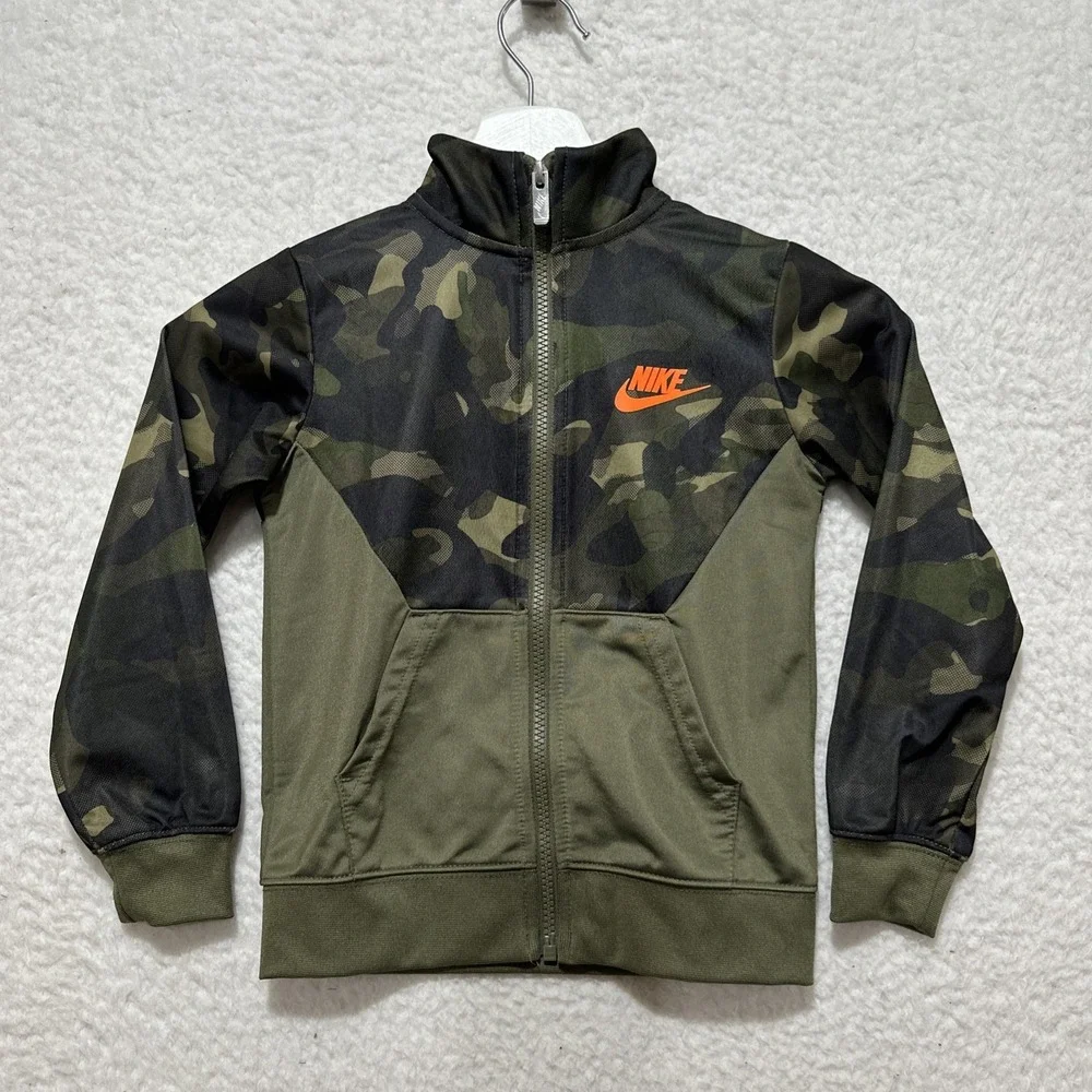 Nike Boys‎ Camo Track Jacket Size 4-5 Yrs Lightweight Soft Lined